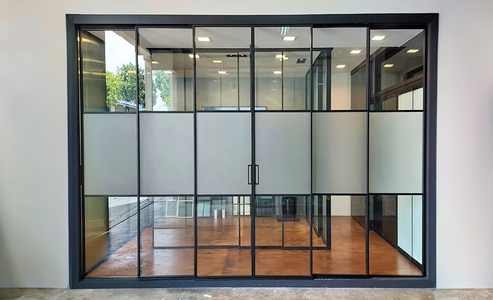 Osiris Aluminium Synchronized Sliding Door